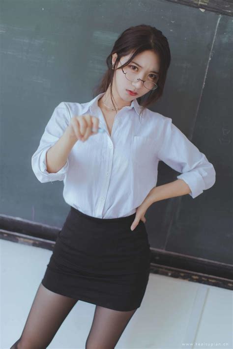 我渣了女主的白月光